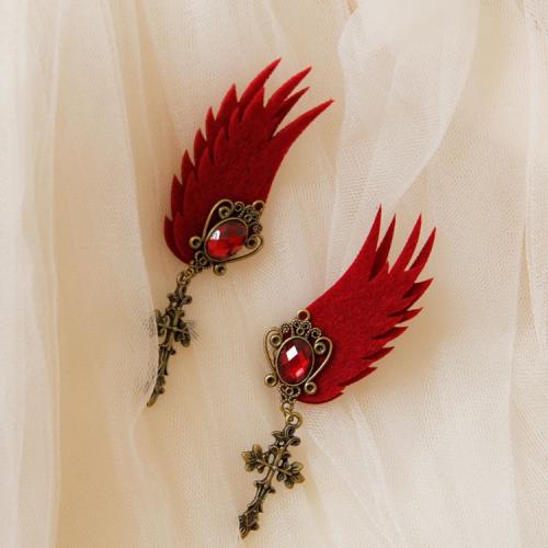 Boucles d'oreilles  clips ailes d'ange rouge et bronze, fantaisie gothique 2
