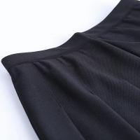 NEW WITCH Jupe courte noire  plis et croix brodes, colire uniforme nugoth gothique